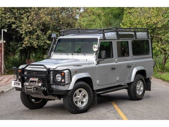 LAND ROVER DEFENDER 2.4 110 SW 4X4 TURBO DIESEL 4P MANUAL